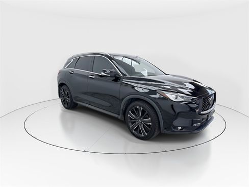 Used 2022 INFINITI QX50 Luxe w/ Appearance Package image 2
