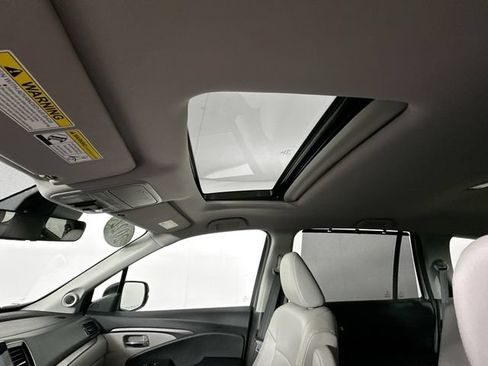 Used 2022 Honda Pilot Special Edition image 19