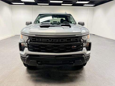 New 2026 Chevrolet Silverado 1500 Custom Trail Boss w/ Turbomax Blackout Package image 9