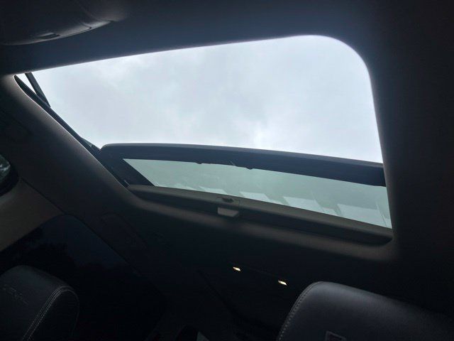 Used 2019 GMC Acadia Denali w/ Technology Package FWD image 19