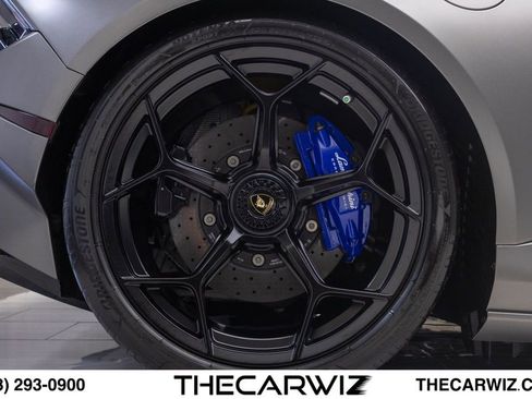 Used 2023 Lamborghini Huracan Tecnica RWD image 40