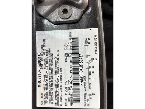 Used 2020 Ford Fusion SE FWD image 27