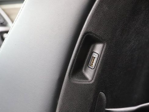 Used 2021 Kia Sorento EX w/ Panoramic Sunroof Package image 19