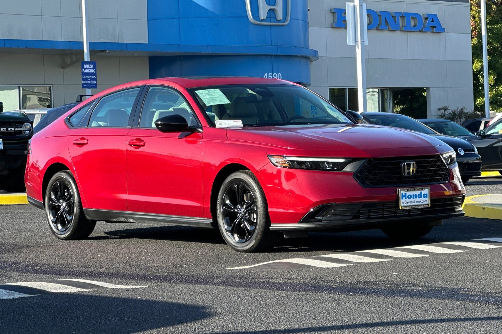 Used 2025 Honda Accord SE image 7