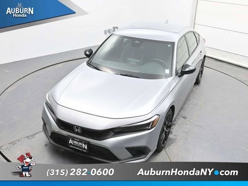 Used 2022 Honda Civic Sport image 25