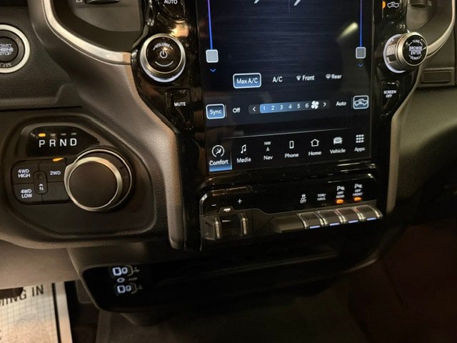 Certified 2024 RAM 2500 Big Horn w/ Night Edition AWD/4WD image 50