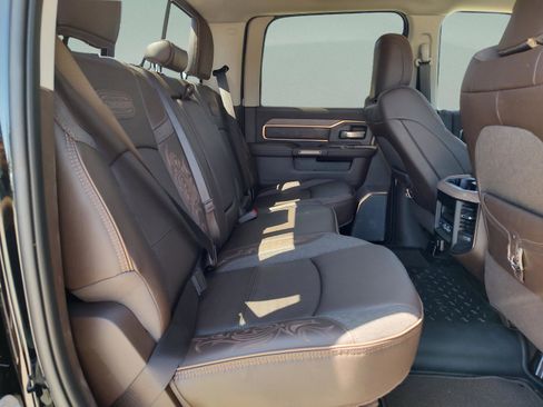 New 2025 RAM 2500 Limited image 31