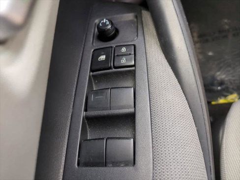 Certified 2021 Toyota Corolla LE image 21