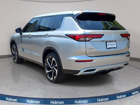 Used 2025 Mitsubishi Outlander SE AWD/4WD image 8