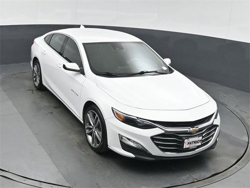 Used 2023 Chevrolet Malibu LT image 38