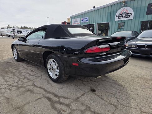 Used 1994 Chevrolet Camaro LT image 12