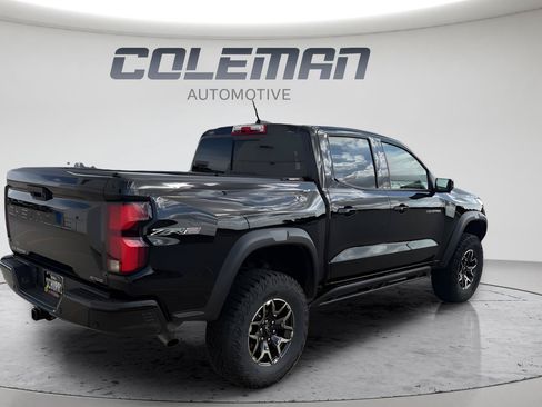 Used 2024 Chevrolet Colorado ZR2 w/ ZR2 Convenience Package III AWD/4WD image 5