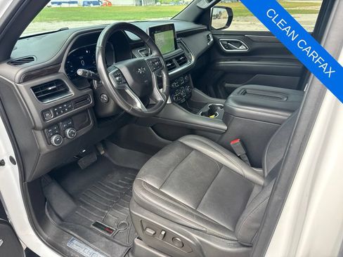 Used 2022 Chevrolet Tahoe Z71 w/ Luxury Package AWD/4WD image 22