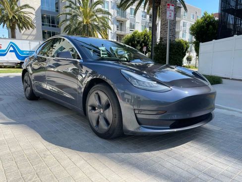 Used 2019 Tesla Model 3 Long Range image 3