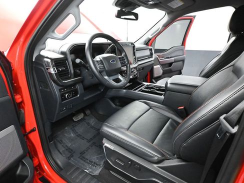 Used 2024 Ford F350 Lariat w/ Lariat Ultimate Package AWD/4WD image 23