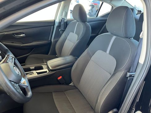 Used 2025 Nissan Sentra SV image 27