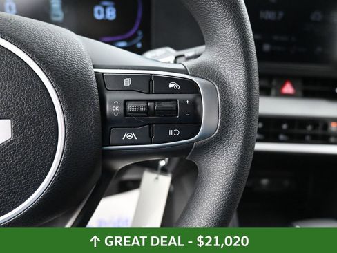 Used 2024 Kia Sportage LX image 35