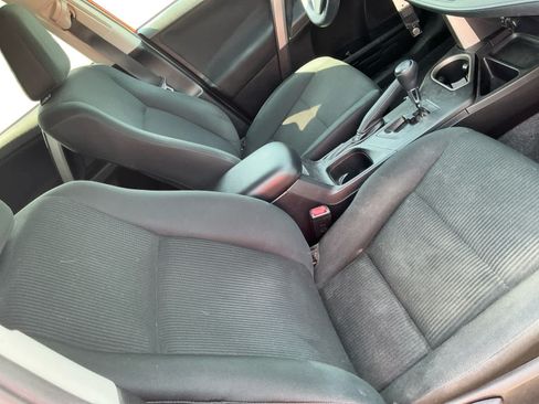 Used 2016 Toyota RAV4 LE AWD/4WD image 15