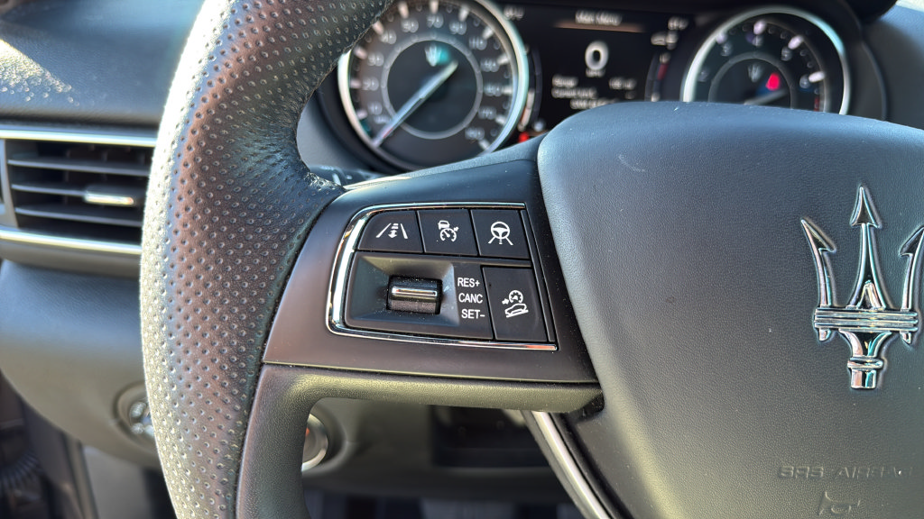 Certified 2023 Maserati Levante GT AWD/4WD image 37