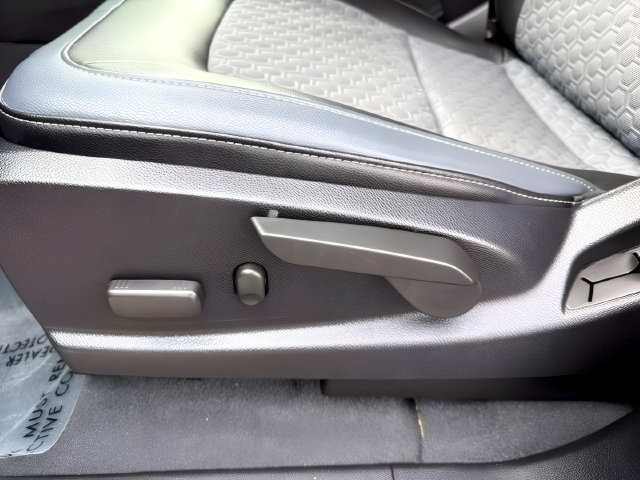 Used 2019 Chevrolet Colorado Z71 AWD/4WD image 15