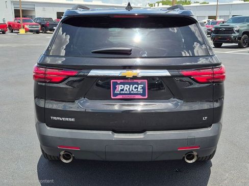 Used 2023 Chevrolet Traverse LT FWD image 6