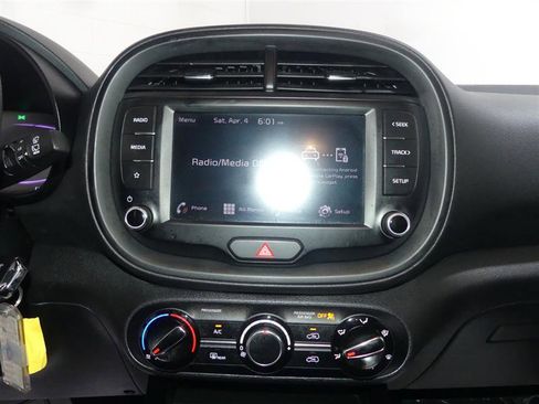 Used 2024 Kia Soul LX w/ Option Group 015 image 35