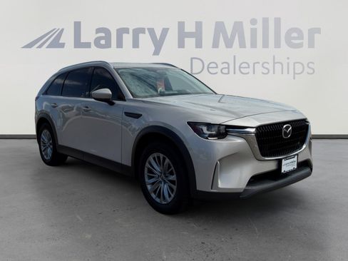 Used 2024 MAZDA CX-90 3.3 Turbo w/ Preferred Plus AWD/4WD image 8