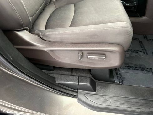 Used 2020 Honda Odyssey EX image 22