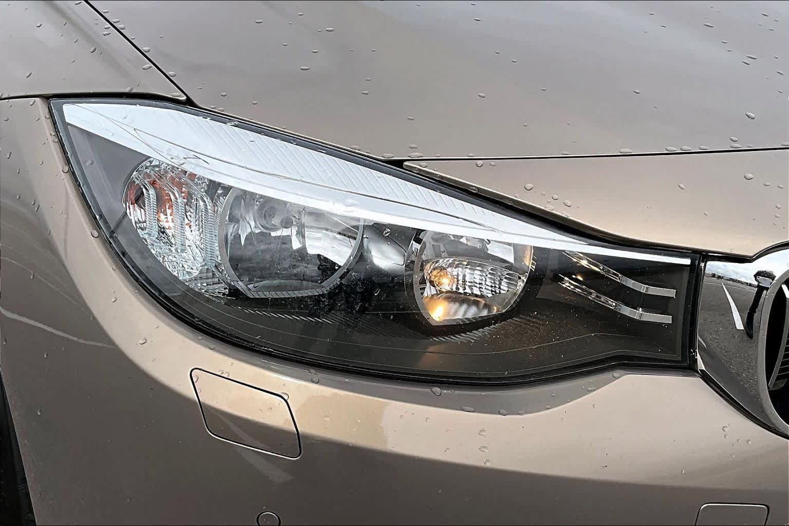 Used 2016 BMW 328i Gran Turismo xDrive AWD/4WD image 28