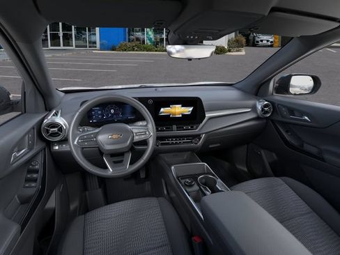 New 2026 Chevrolet Equinox LT w/ Midnight Edition FWD image 15