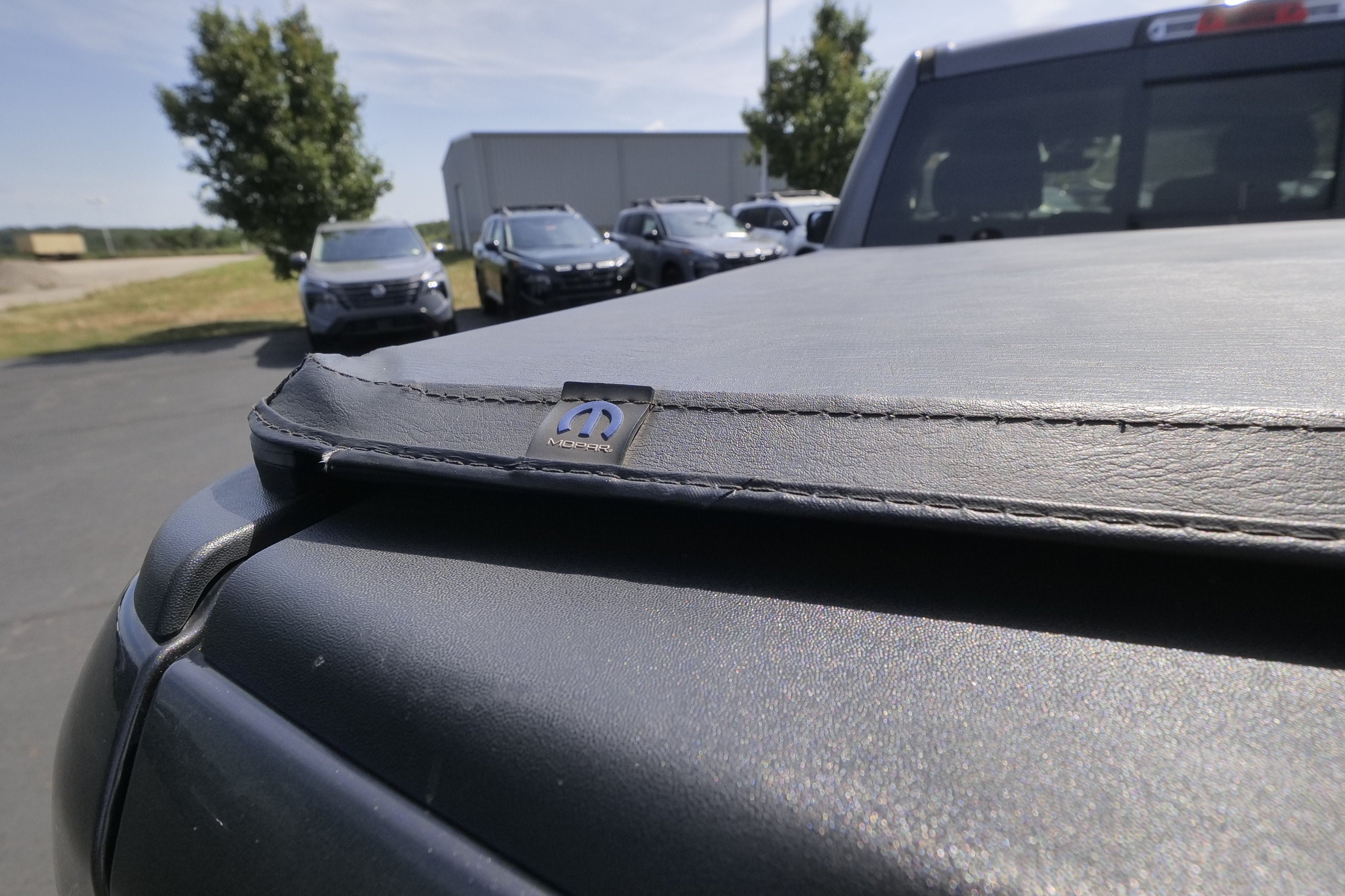 Used 2020 RAM 1500 Big Horn AWD/4WD image 11