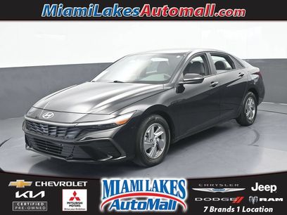 Used 2024 Hyundai Elantra SE