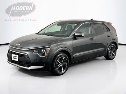 Used 2023 Kia Niro LX