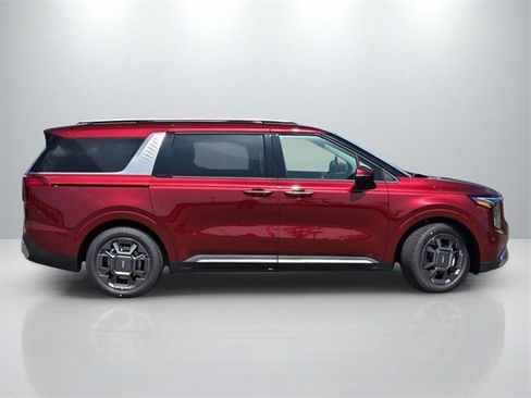 New 2026 Kia Carnival SX image 3