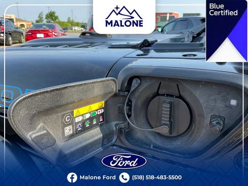 Used 2024 Jeep Wrangler Unlimited Rubicon 4xe AWD/4WD image 14