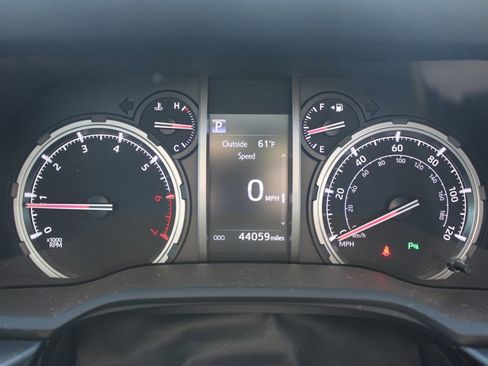 Used 2022 Toyota 4Runner Limited image 22