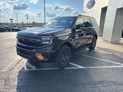 New 2025 Ford Expedition Tremor image 2