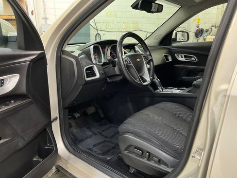 Used 2016 Chevrolet Equinox LT w/ Convenience Package FWD image 11