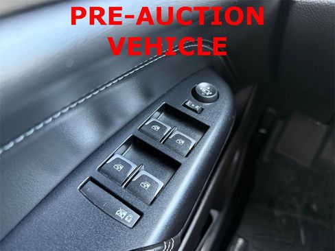 Used 2015 Cadillac SRX Performance w/ Driver Awareness Package image 24