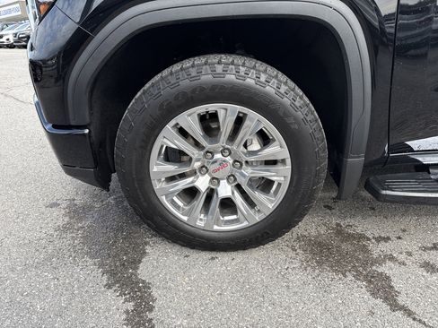Used 2024 GMC Sierra 1500 Denali w/ Technology Package image 11