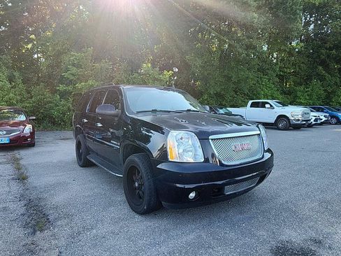 Used 2008 GMC Yukon Denali AWD/4WD image 7
