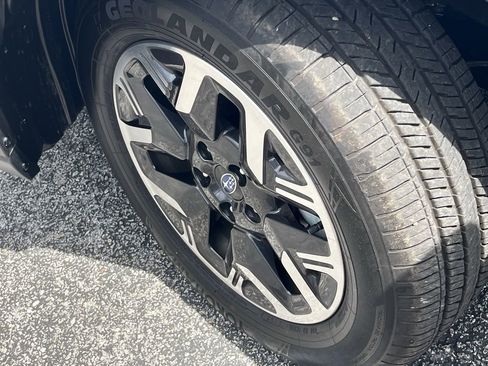 Certified 2026 Subaru Forester Premium image 32