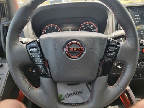 Used 2025 Nissan Frontier PRO-4X w/ Pro Convenience Package image 21