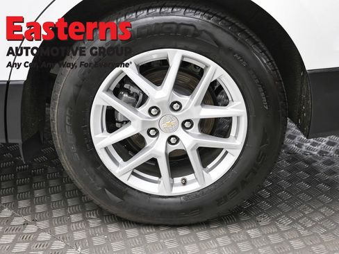 Used 2022 Chevrolet Equinox LT image 8