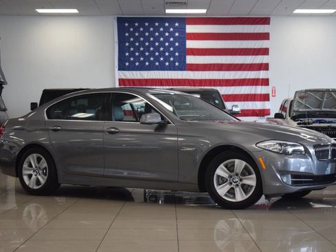 Used 2012 BMW 528i Sedan RWD image 1