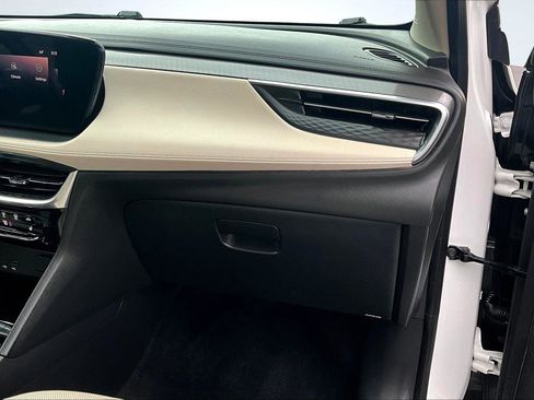 Certified 2024 Buick Encore GX Avenir image 17