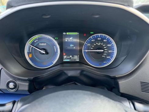 Used 2023 Subaru Crosstrek Hybrid w/ Moonroof Package w/Navigation image 26