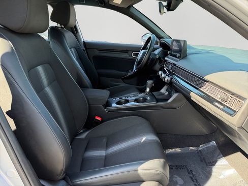 Used 2024 Honda Civic Sport image 8