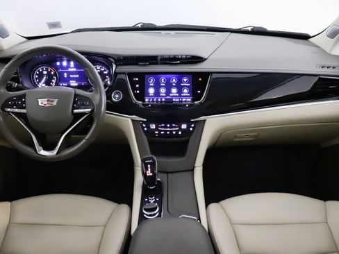 Used 2024 Cadillac XT6 Premium Luxury w/ Technology Package AWD/4WD image 30