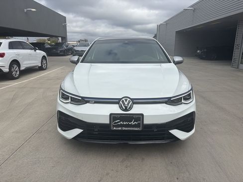 Used 2024 Volkswagen Golf R image 2